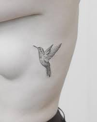 Kolibrietattoo Door Tritoan Ly Tattoo S Tatoeage Inspiratie Tattoo 2020 Sinekkusu Dovmesi Karizmatik Dovmeler Kol Dovmeleri