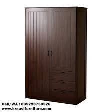 Lemari pakaian kayu jati minimalis terbaru terbuat dengan menggunakan material kayu jati pilihan berkualitas, dikatakan berkualitas karena kami selalu mengontrol setiap bahan kami yang akan di masukkan ke tahap produksi. Pin Di Lemari Pakaian Anak