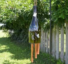 44 Deko Garten Ideen Entfalten Sie Den Charme Des Aussenbereiches 43 Deko Garten Mit Blumen Die Alte Leiter D Windspiele Diy Windspiele Diy Weinflasche