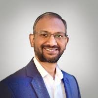 Renzo Giovanni Guzman Email & Phone Number