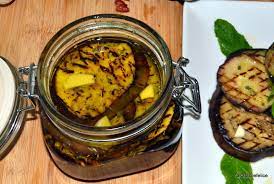 La ricetta delle melanzane sott'olio è davvero semplice e con un buon extravergine di qualità può diventare speciale. Sai Come Preparare Le Melanzane Grigliate Sott Olio Olio Cristofaro