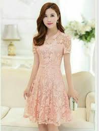 Ada juga model gaun pengantin ala seleb korea yang bisa. Model Baju Mini Dress Brukat Pendek Wanita Cantik Terbaru Desain Pesta Ala Korea Ryn Fashion