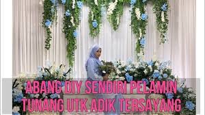 Pulau itu sebenarnya adalah pulau buatan, yang hanyut terapung setiap masa. Diy Sendiri Pelamin Tunang Untuk Adik Cute766