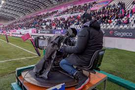 Si votre équipe joue en challenge cup et que les diffuseurs. Rugby Champions Cup Challenge Cup Pro D2 Le Programme Tv Du 18 Au 20 Decembre Actu Rugby