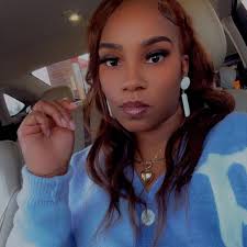 I need a Hashtag my last name is Ghee and his is Thomas