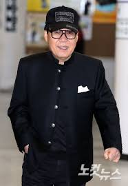 준수한 목소리를 바탕으로 한 우렁찬. ì¡°ì˜ë‚¨ ì˜¤ìŠ¤ì¹´ í›„ë³´ëœ ìœ¤ì—¬ì •ì— ë§ ê·¸ëŒ€ë¡œ í— ë…¸ì»·ë‰´ìŠ¤