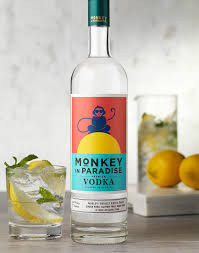 Cf Napa Redesigns The Official Vodka Of Paradise Em 2020 Embalagens Logos