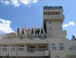 The mihail kogălniceanu university is a private university in iaşi, romania. Rector SurprizÄƒ La Universitatea Mihail KogÄƒlniceanu Topiasi Ro