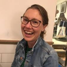 Lola Norman's Instagram, Twitter & Facebook