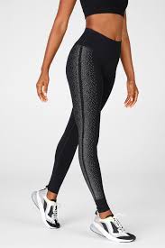 Today's top fabletics uk promotion: High Waisted Sculptknit Reflective Legging Fabletics