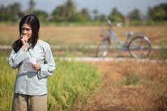 Girlfriend kontrak tells a story of kampung girl, alisa (nur risteena) and her mission to save fireflies and their habitat from being demolished to make way for an architectural project. Girlfriend Kontrak Movie Release Showtimes Trailer Cinema Online