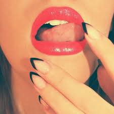 Almond Black And Red Ombre Nails Black Almond French French Tip Nail Designs Trendy Nails Classic Nails