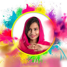 You can add customizable text as a caption under each photo. Photo Montage Holi Pixiz