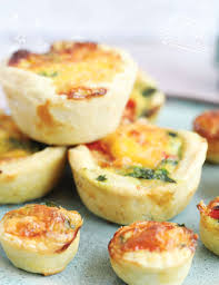 Grease a metal cupcake tin and pour the mixture into each cup filling it ¾ of the way. Mini Baby Friendly Quiches Baby Led Weaning Finger Food Baby Led Feeding