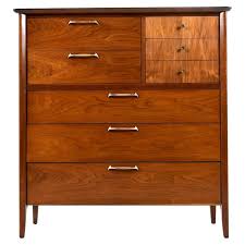 Drexel parallel dresser set by barney flagg price: Mid Century Modern Walnut Drexel Highboy Dresser Restored At 1stdibs