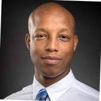 Darnell Crayton's Instagram, Twitter & Facebook