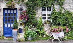 See more ideas about garden wall, backyard landscaping, backyard. 8 Awesome Vertical Gardening Ideas For Your Garden