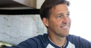 Trump 'kisses dictators' butts' and 'mocks evangelicals,' Sasse says in  call with constituents