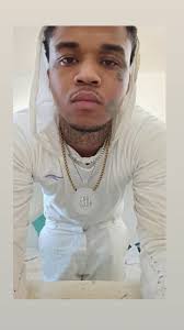 How everyone Wednesday going so far just stopping by saying hey 💗💗💗