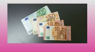 Geldgeschenke für eine hochzeit sind für nahezu alle gäste ideal, denn geld ist für jedes brautpaar wichtig. Originelles Geldgeschenk Zur Hochzeit Hochzeitsblog Tollekarten De