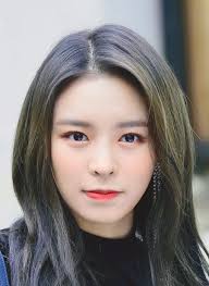 Want to discover art related to elkie? Elkie èŽŠéŒ æ¬£ Mydramalist