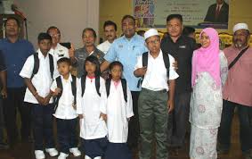 Itu alasan yang diberikan 3 daripada 82 individu yang ditahan sedang leka menagih dadah sema. Penagih Dadah Dihantar Jalani Pemulihan Di Pesantren