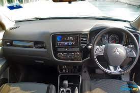 Mitsubishi motors malaysia organized a media test drive event for the first ckd model in malaysia, the mitsubishi asx 2.0 2wd. Review Mitsubishi Outlander 2 0 4wd Underrated Often Forgotten But Hidden Surprises Abound Reviews Carlist My