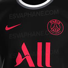 Qu'il soit floqué de neymar 10, de mbappé 7 ou de marquinhos 5, le maillot du psg reste l'un des plus vendus dans le monde à ce jour et le partenariat renouvelé avec nike ou même la filiale jordan depuis 2018 prouve une fois de plus. Psg 2022 Infos Sur Les Maillots De Foot Paris 2021 2022