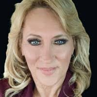 Colleen Cline's Instagram, Twitter & Facebook