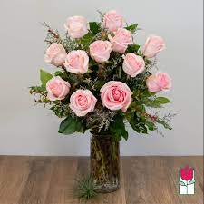 Maybe you would like to learn more about one of these? Beretania S Extra Long Stem Pink Rose Masterpiece 30 Larger Flower Pink Hue May Vary In Honolulu Hi Beretania Florist