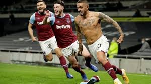 Catch the latest tottenham hotspur and west ham united news and find up to date football standings, results, top scorers and previous winners. Tottenham Collapses On Bale S Return To Draw 3 3 Vs West Ham Abc News