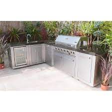 After weeks of researching bbq island and grills i presented the mont alpi island to my husband to review. Mont Alpi 6 Burner Build In Kitchen Socal Southampton