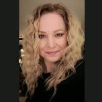 Monica Simmons's Instagram, Twitter & Facebook