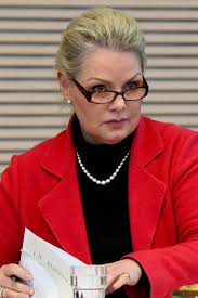 Doris von Sayn-Wittgenstein: Vorsitz ohne Parteimitgliedschaft?