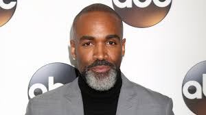 The Methods Donnell Turner Uses To Portray Curtis' Paralysis On General  Hospital