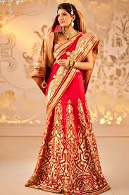 Traditional Red Indian Wedding Sari Google Search Indian Wedding Sari Bridal Sari Fashion Dress Party