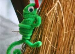 Next, fold the long part of the pipe cleaner in on itself, to be the same length as the other arm. 26 Adorable And Easy Pipe Cleaner Animal Crafts For All Ages Miss Wish