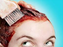 Toothpaste can help remove stains from teeth, but it may also help remove hair dye stains from your skin. How To Remove Hair Dye Stain From The Skin Lifealth