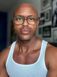 Dis fuh da Ohio peeps!!! I was in the Miami Valley a few weeks back, and  HAD to pay my 'News Momma', Cheryl McHenry, a pre-retirement visit! Walking  back into the WHIO-TV