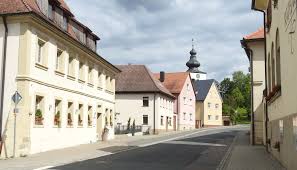 Aufgrund der neusten entwicklung und im hinblick auf die sich rasch ändernde situation haben wir unsere geschäftsstelle bis auf weiteres für den publikumsverkehr geschlossen. Langenfeld Mittelfranken Wikiwand