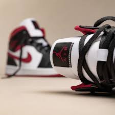 Jordan aj 1 mid boys' preschool • white/black/volt green glow $65.00. Nike Air Jordan 1 Mid White Gym Red Black