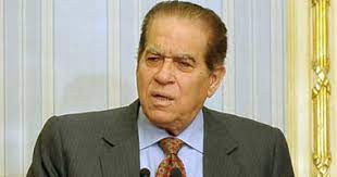 أعلن الدكتور جمال شعبان عميد معهد القلب السابق، عن وفاة الدكتور كمال الجنزوري رئيس وزراء مصر الأسبق، عن عمر ناهز الـ 88 عامًا. ÙˆÙØ§Ø© Ø§Ù„Ø¯ÙƒØªÙˆØ± ÙƒÙ…Ø§Ù„ Ø§Ù„Ø¬Ù†Ø²ÙˆØ±Ù‰ Ø±Ø¦ÙŠØ³ Ø§Ù„ÙˆØ²Ø±Ø§Ø¡ Ø§Ù„Ø£Ø³Ø¨Ù‚ Ø¹Ù† Ø¹Ù…Ø± ÙŠÙ†Ø§Ù‡Ø² 88 Ø¹Ø§Ù…Ø§ Ø§Ù„ÙŠÙˆÙ… Ø§Ù„Ø³Ø§Ø¨Ø¹