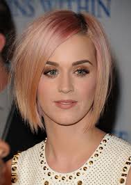 Thick hair tends to expand outward from the head more than finer hair, making it bigger and bulkier, so you need to make sure your haircut works with your thick hair rather than against it. Medium Short Hairstyles For Thick Hair 2013 2019