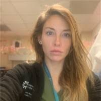 Samantha Tritt's Instagram, Twitter & Facebook