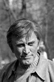Man proves you're never old to go ziplining. Kirk Douglas A Star Of Hollywood S Golden Age Dies At 103 The New York Times