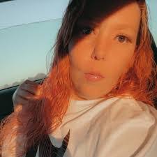 Kimberly Buckhalter's Instagram, Twitter & Facebook