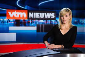 Het zou gaan om een geesteszieke man die iemand met een mes had aangevallen, meldt vtm nieuws. Catherine Moerkerke Keert Terug Naar Vtm Nieuws De Standaard Mobile