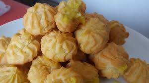 1 cawan air 1/2 cawan susu cair 1 cawan jagung dalam tin 1/2 cawan tepung kastad 5 sudu besar gula. Azlina Ina Fans Puff Yg Lembut Dgn Inti Kastard Creamy Facebook