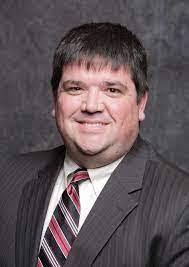 Robert Meisl's Instagram, Twitter & Facebook