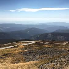 Aktivreise Tschechien Wandern Und Klettern Im Bohmischen Paradies Und Riesengebirge Tschechien Reisen Riesengebirge